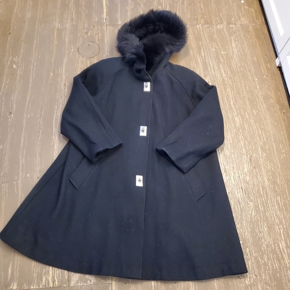 Wool Carol Horn Karessa coat - Picture 2 of 3